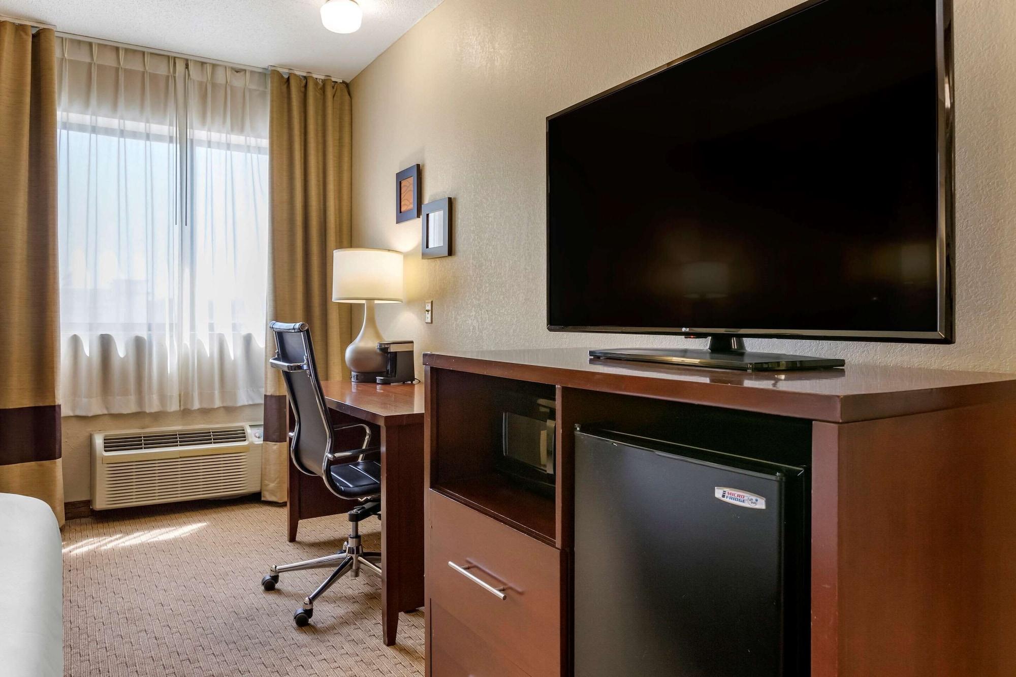 Comfort Inn Warren Εξωτερικό φωτογραφία