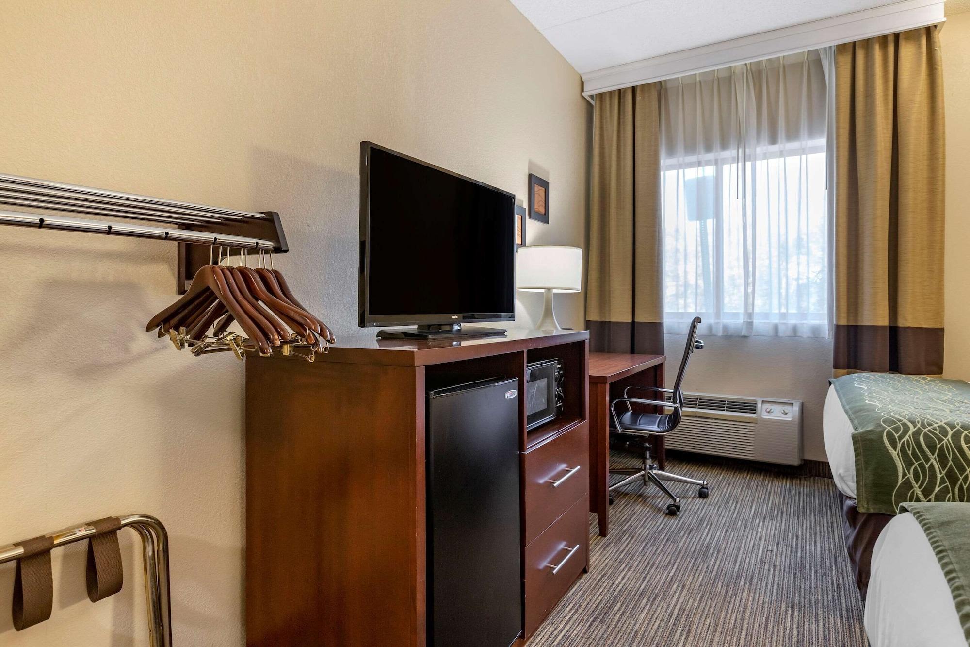 Comfort Inn Warren Εξωτερικό φωτογραφία