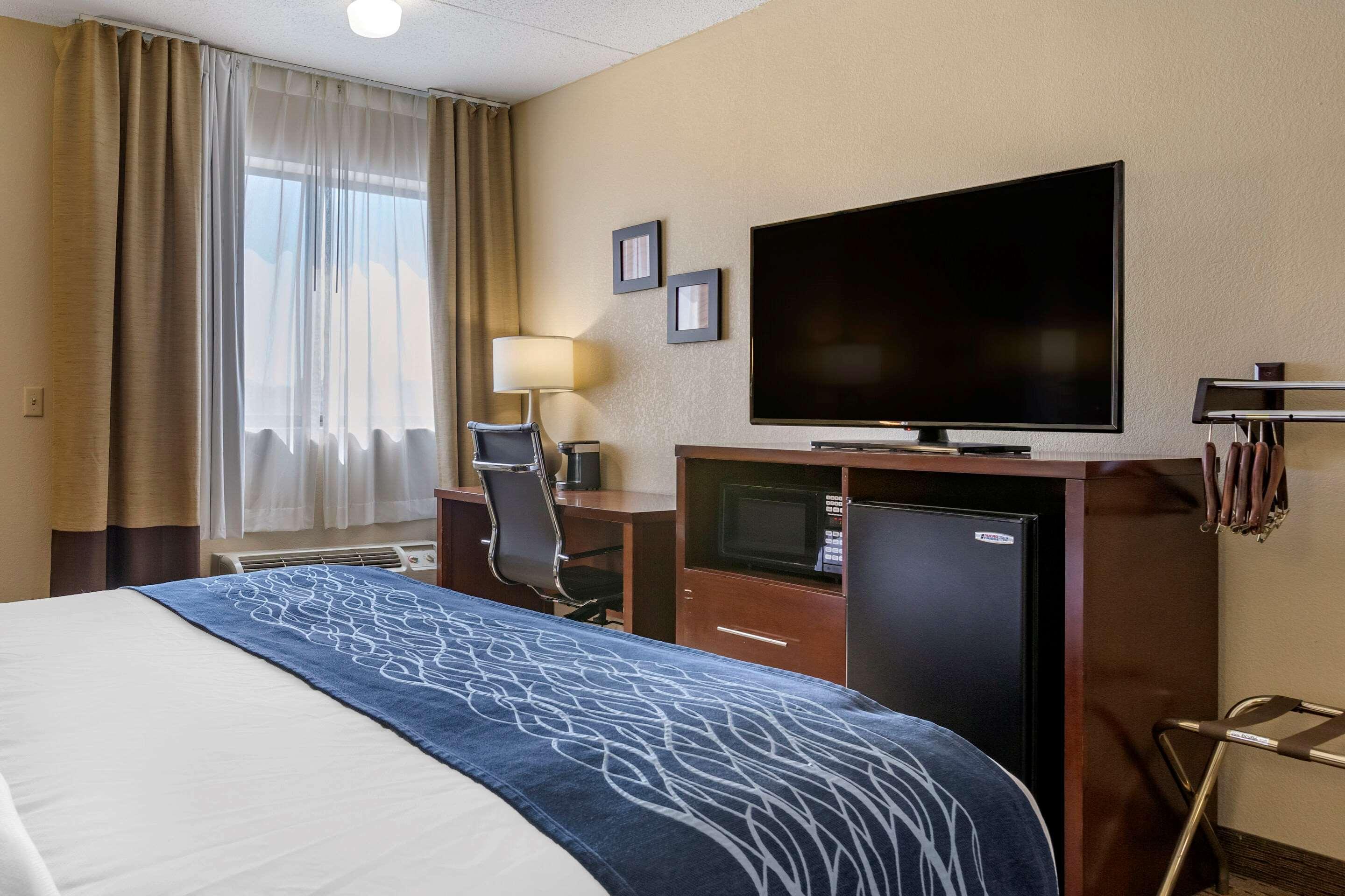 Comfort Inn Warren Εξωτερικό φωτογραφία