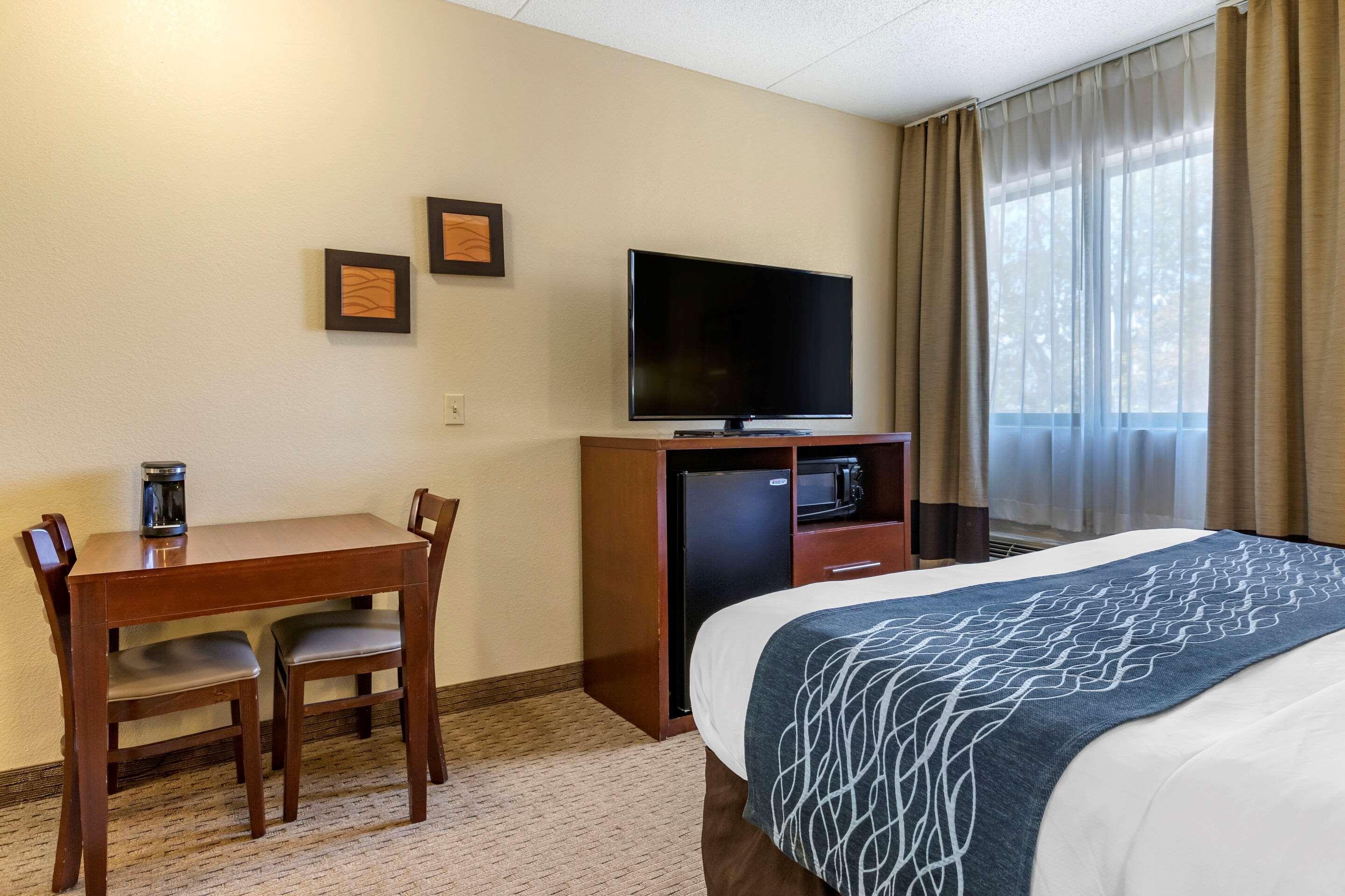 Comfort Inn Warren Εξωτερικό φωτογραφία
