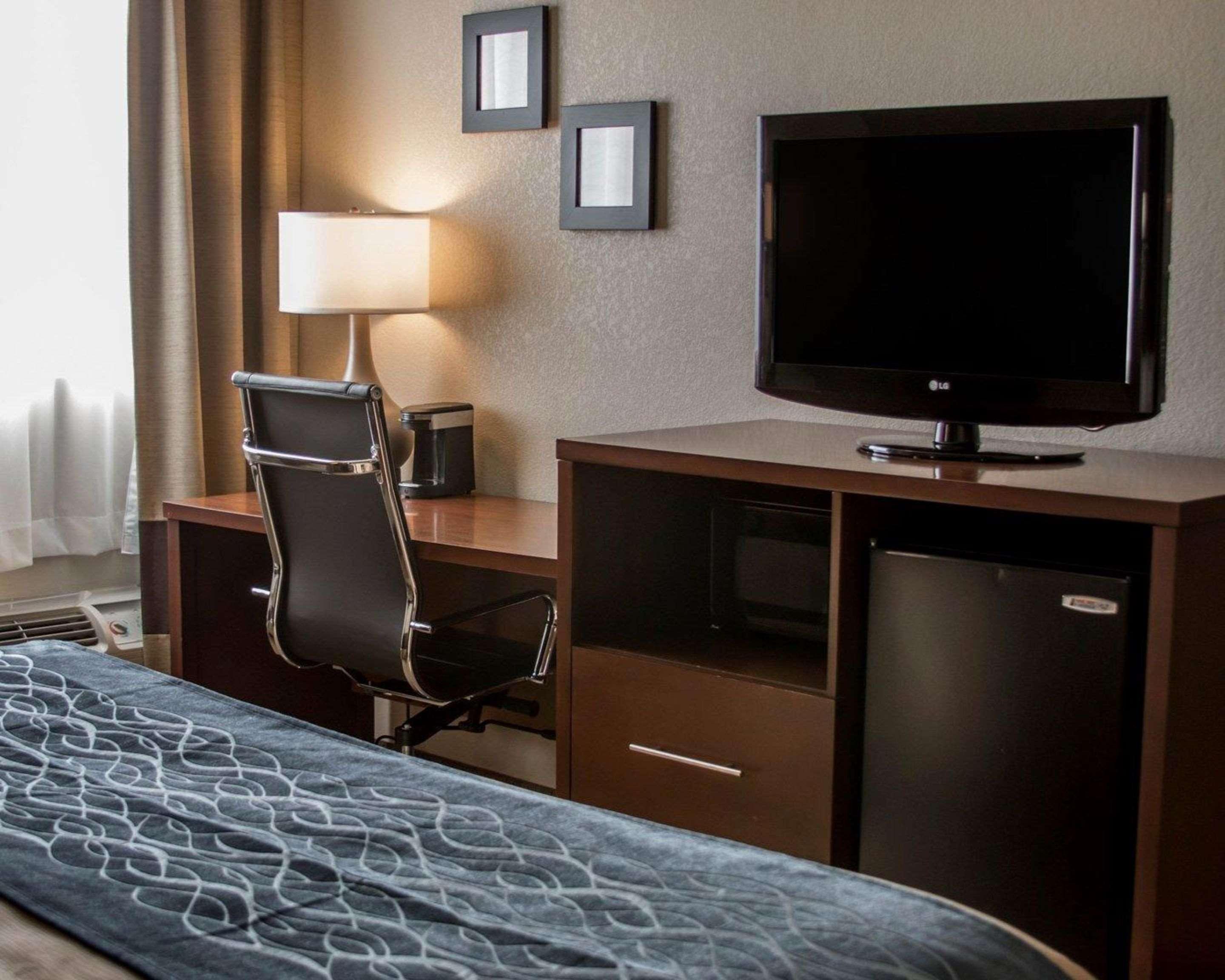 Comfort Inn Warren Εξωτερικό φωτογραφία