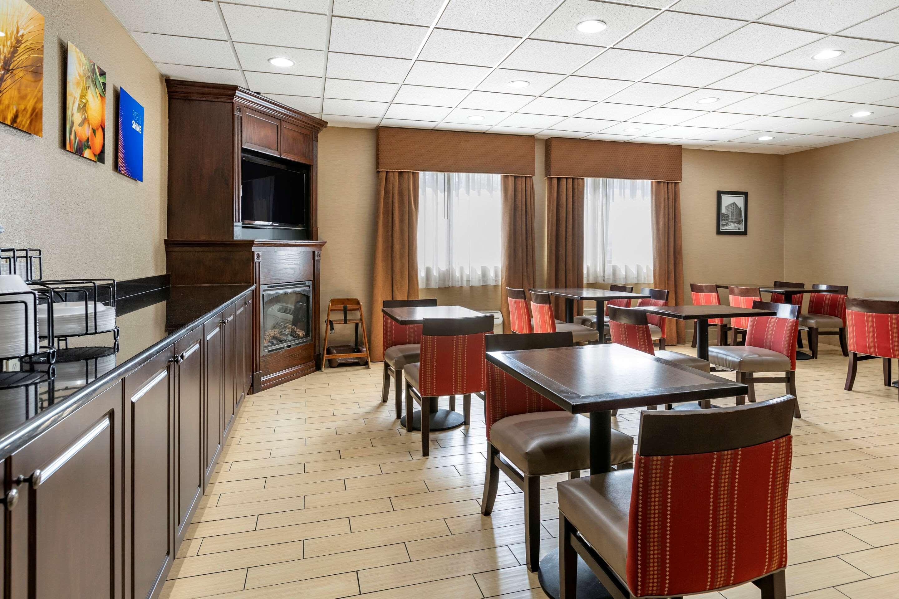 Comfort Inn Warren Εξωτερικό φωτογραφία